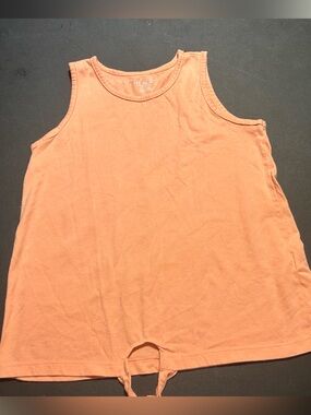 Place Peach V-Neck Tie Front Tank